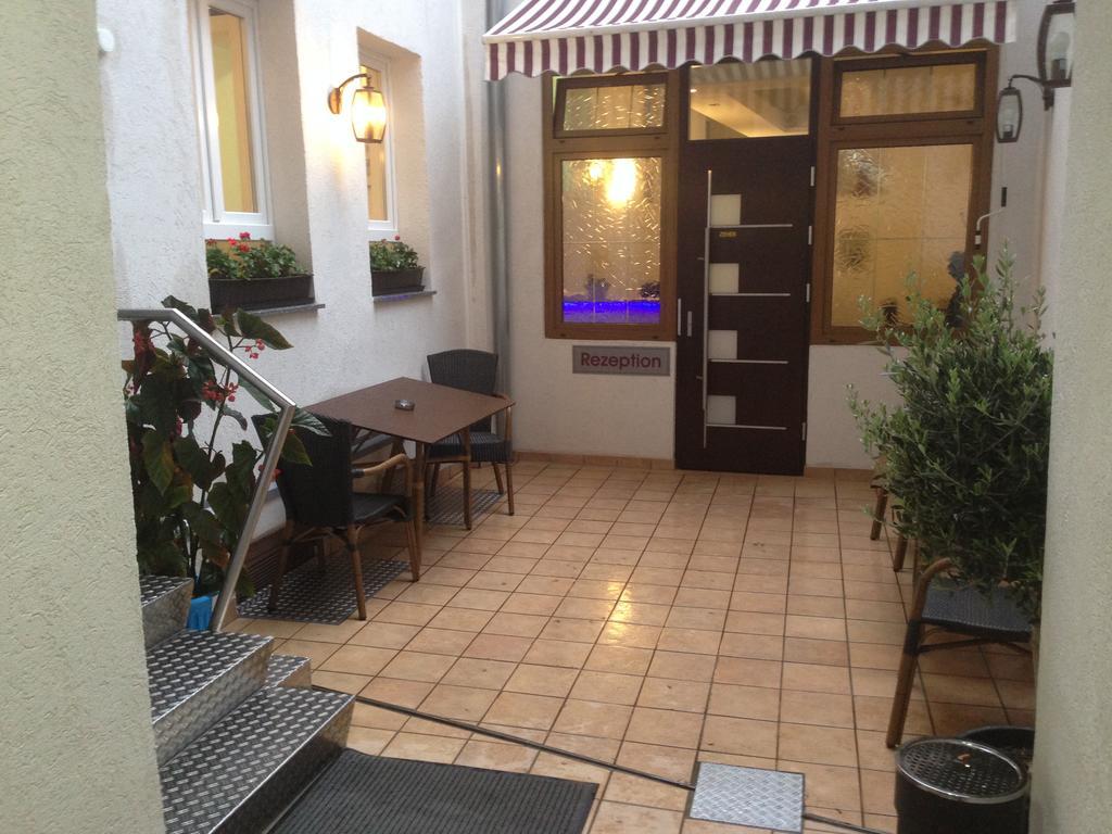 Hotel Rest Inn Bretten Exterior foto